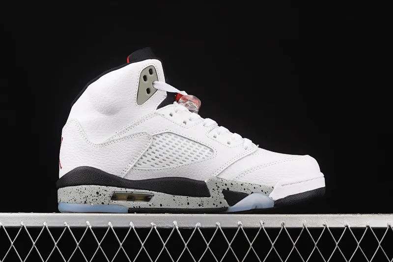 All categories Air Jordan Jordan series basketball shoes Air Jordan 5 G version Air Jordan 5 White Cement AJ5 Joe 5 white cement 136027-104